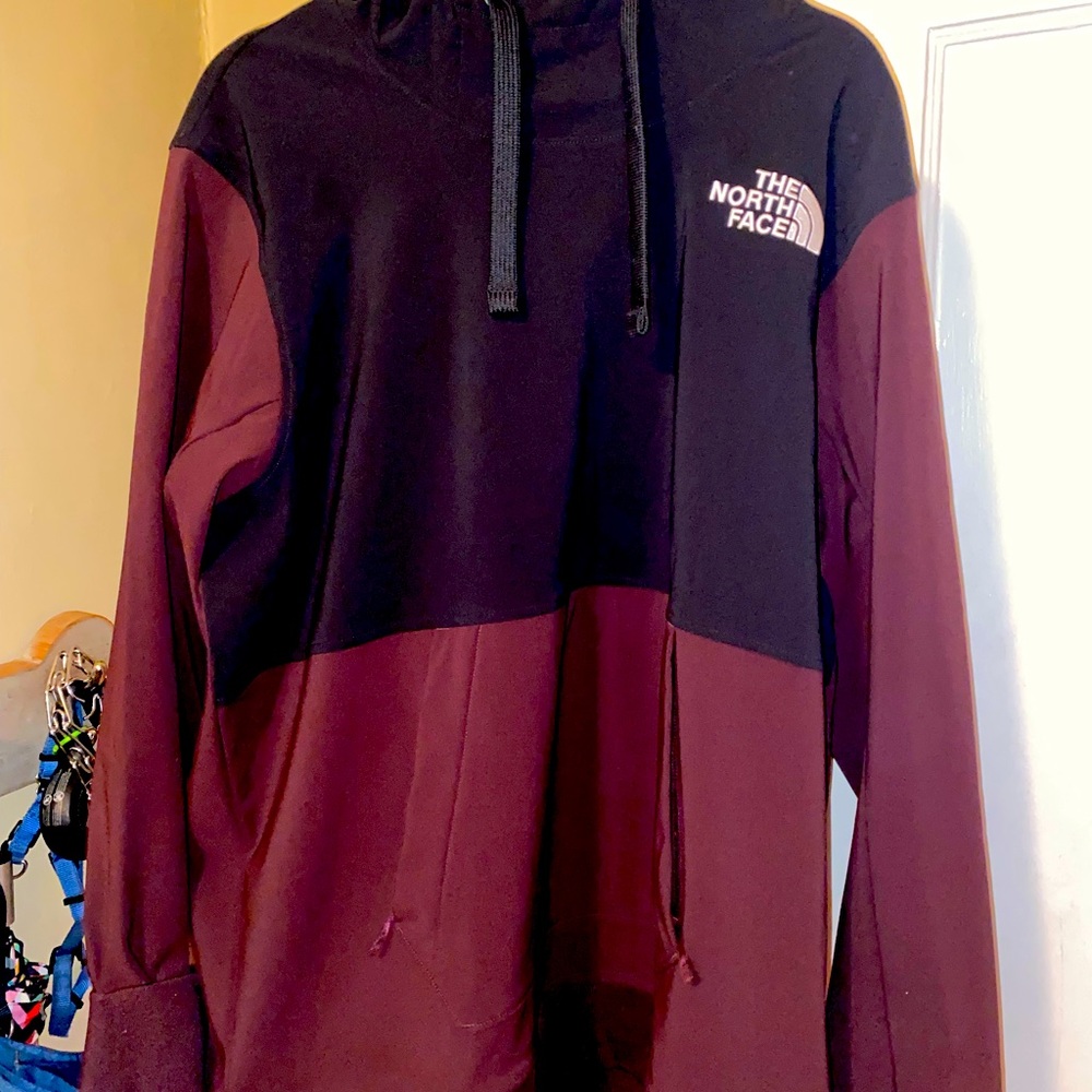 North Face Hoodie NWOT